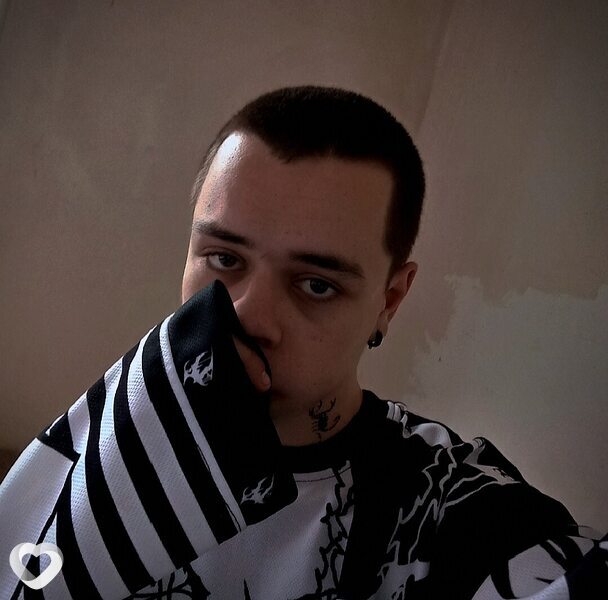 Денис, Олонец