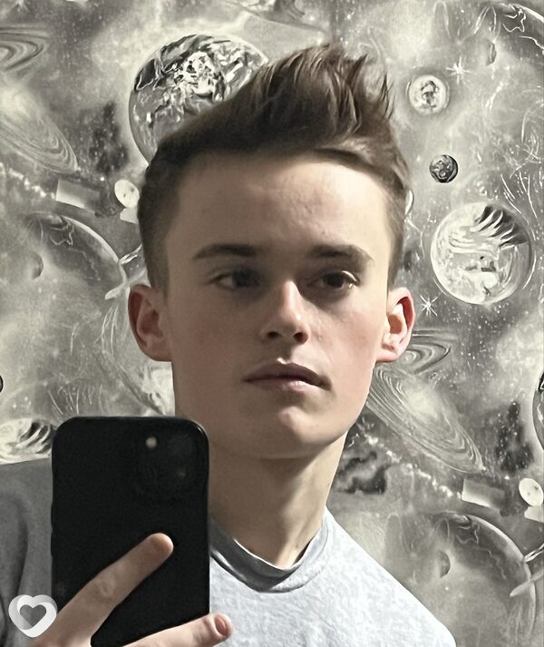 Александр, 20, Семей — анкета №3830664