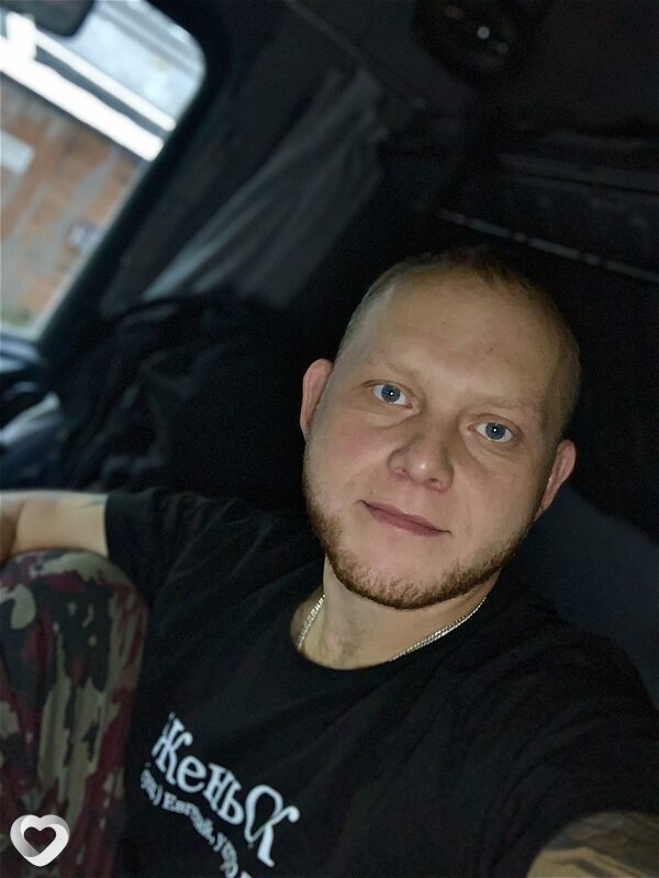 Евгений, 34, Великом Новгороде — анкета №3830532