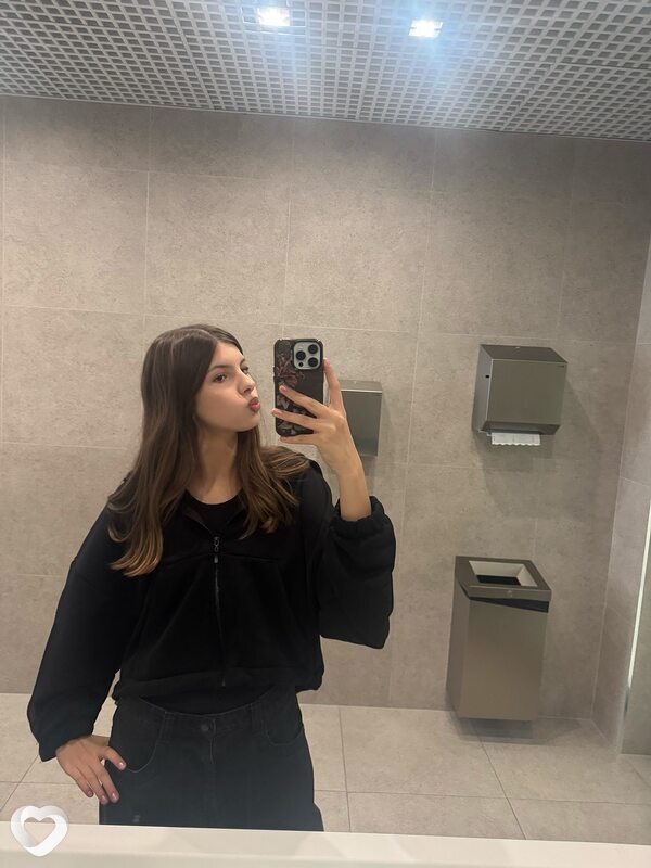 Маргарита, 21, Москве — анкета №3831270