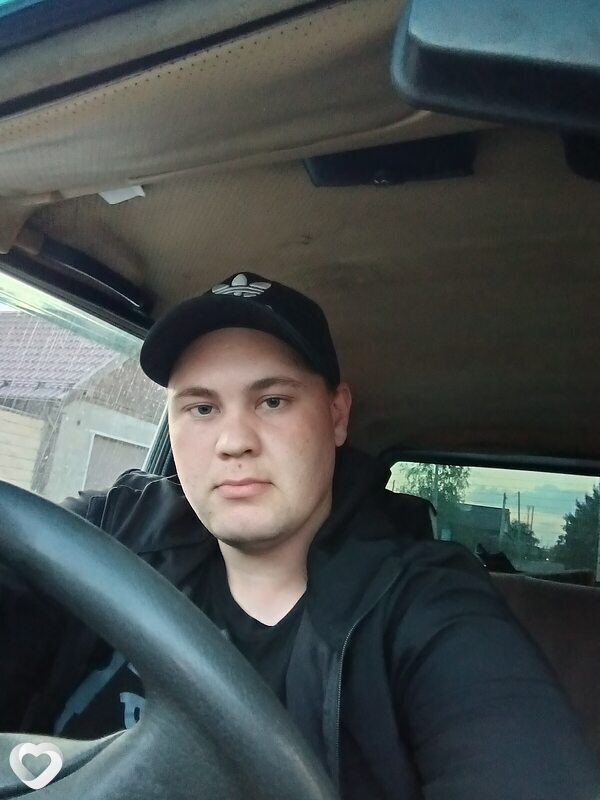 Дима, 25, Бийске — анкета №3831637