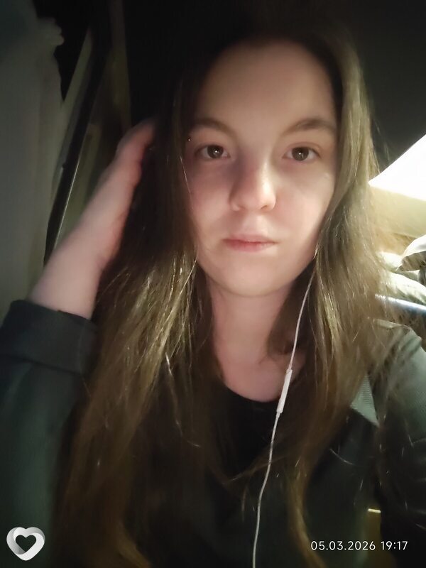 Даша, 26, Абакане — анкета №3831601
