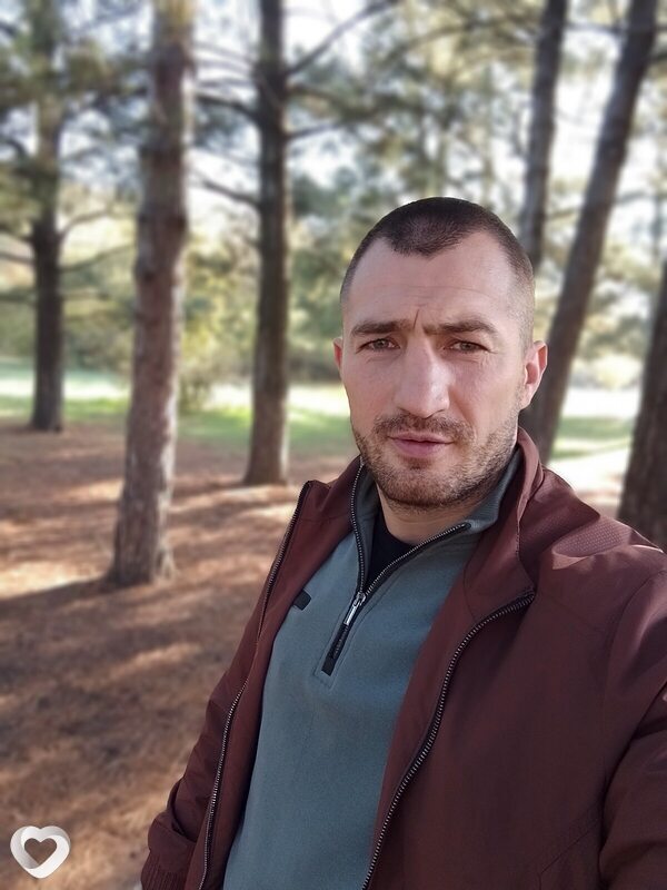 Анатолий, 30, Краснодаре — анкета №3831617