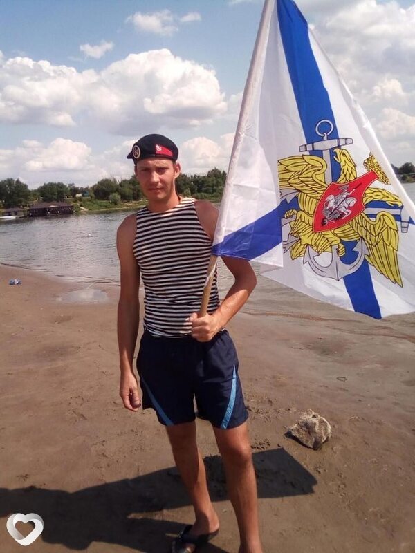 Илья, 34, Волжском — анкета №3832172