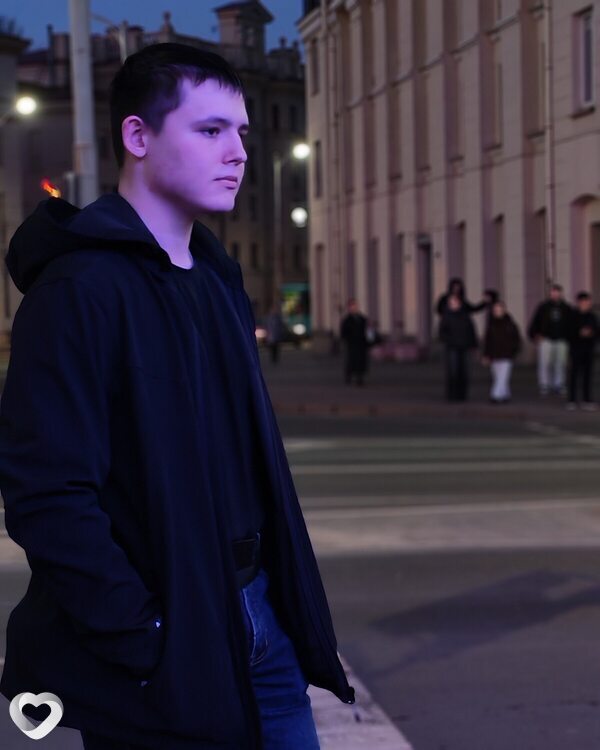 Иван, 19, Минске — анкета №3832031