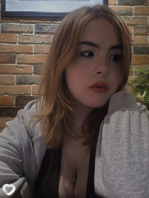 Нюша, 19, Москве — анкета №3832032