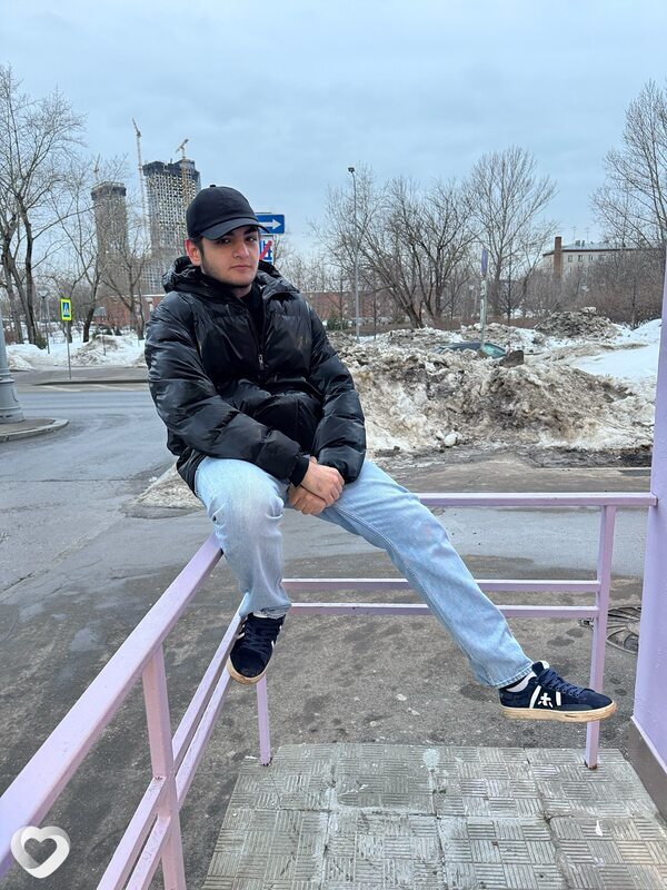 Эмил, 19, Москве — анкета №3832369