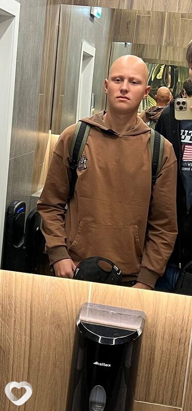 Максим, 18, Саратове — анкета №3833190