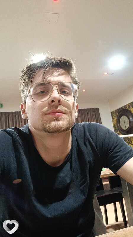 Антон, 24, Иска — анкета №3833152