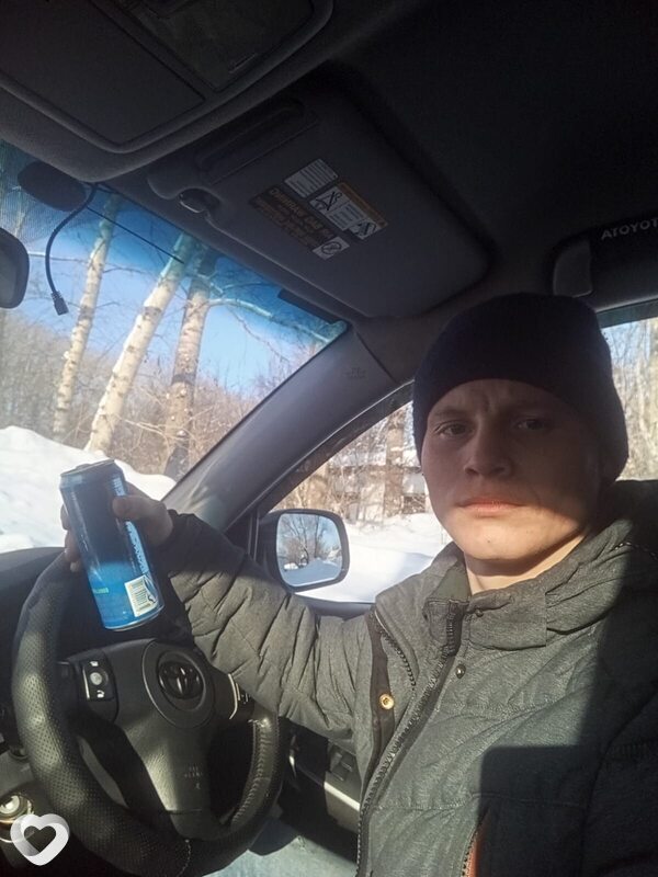 Евгений, 21, Усть-Каменогорск — анкета №3833471
