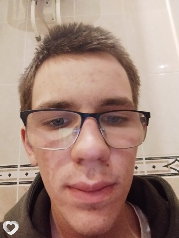 Никита, 18, Казани — анкета №3834183