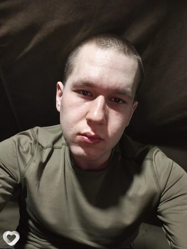 Олег, 24, Новосибирске — анкета №3833900