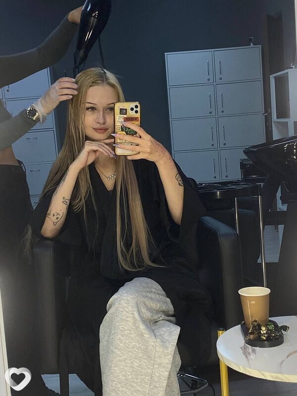 Анечка, 21, Калининграде — анкета №3833965