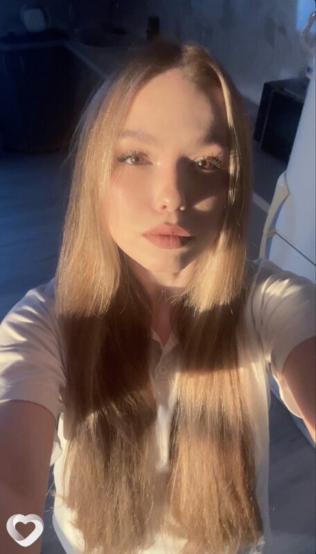 Сандра, 20, Новосибирске — анкета №3833978