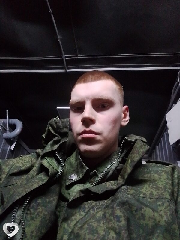 Глеб, 22, Москве — анкета №3834287