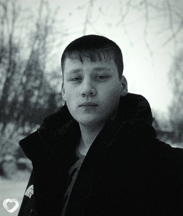 Павел, 21, Комсомольске-на-Амуре — анкета №3834138