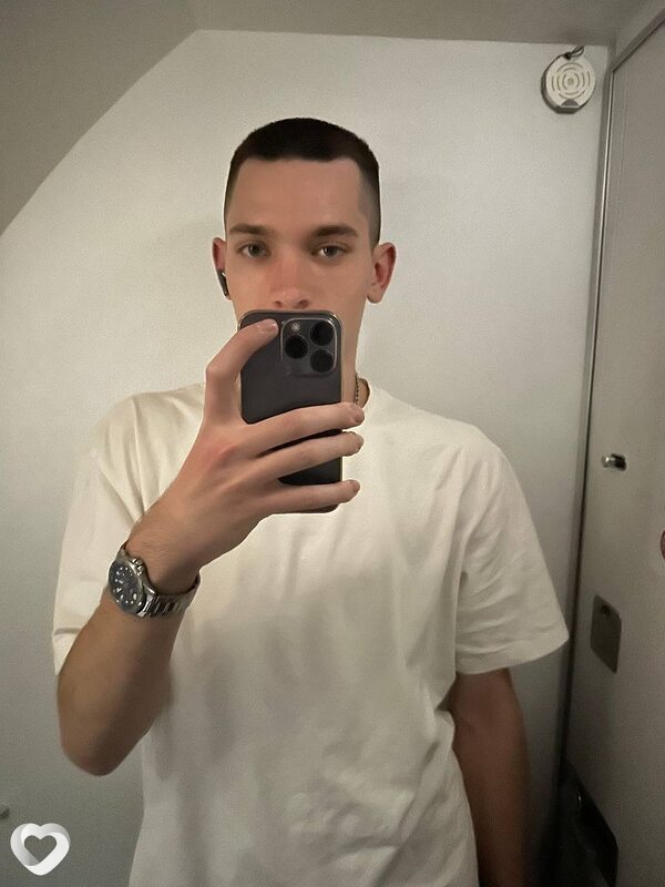 Максим, 18, Видном — анкета №3834436