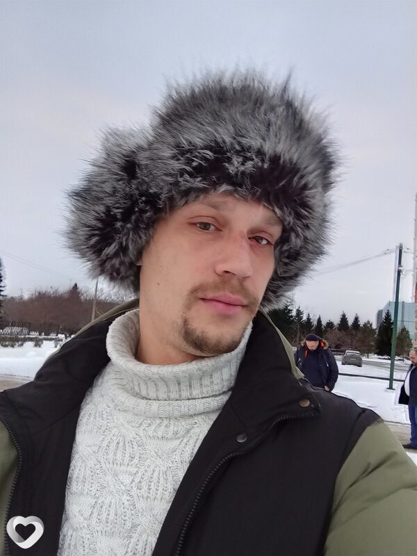 Александр, 32, Омске — анкета №3835753