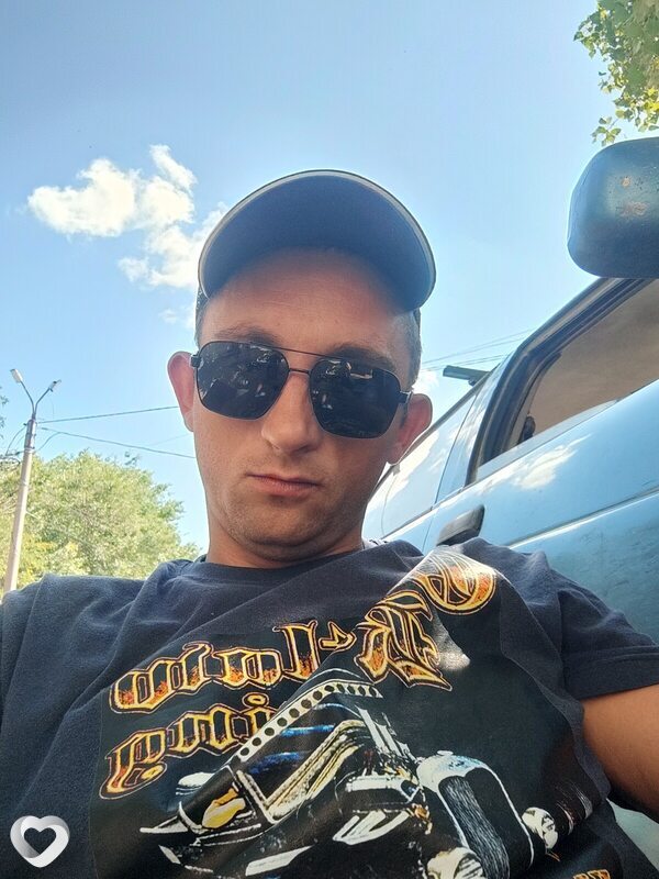 Игорь, 33, Каменске-Шахтинском — анкета №3835791