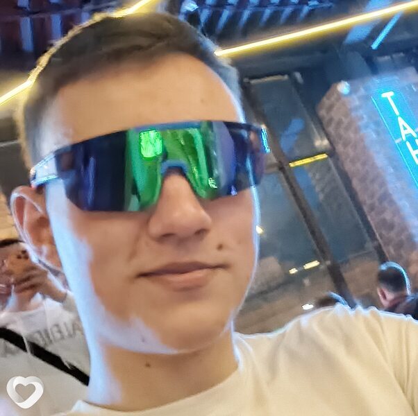Рома, 18, Санкт-Петербурге — анкета №3837227
