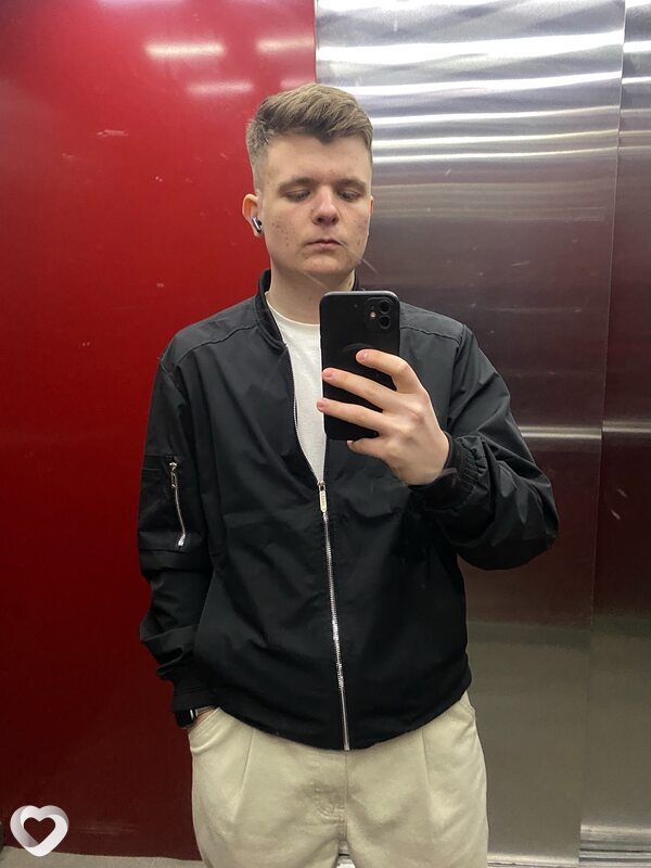 Максим, 18, Ростове-на-Дону — анкета №3836864