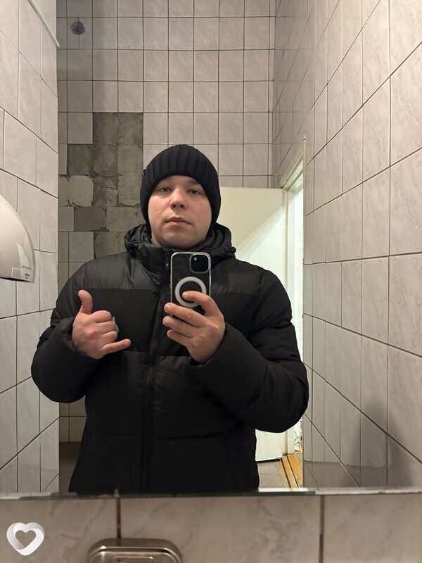 Алекс, 27, Магнитогорске — анкета №3837557