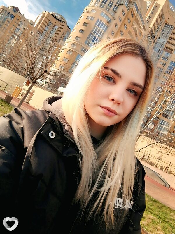 Оксана, 18, Краснодаре — анкета №3837633