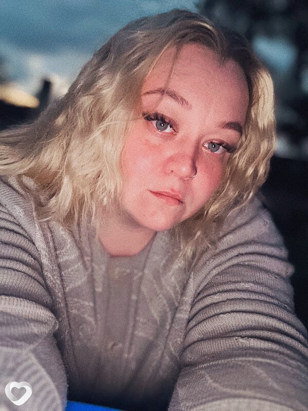 Алёна, 26, Санкт-Петербурге — анкета №3838073