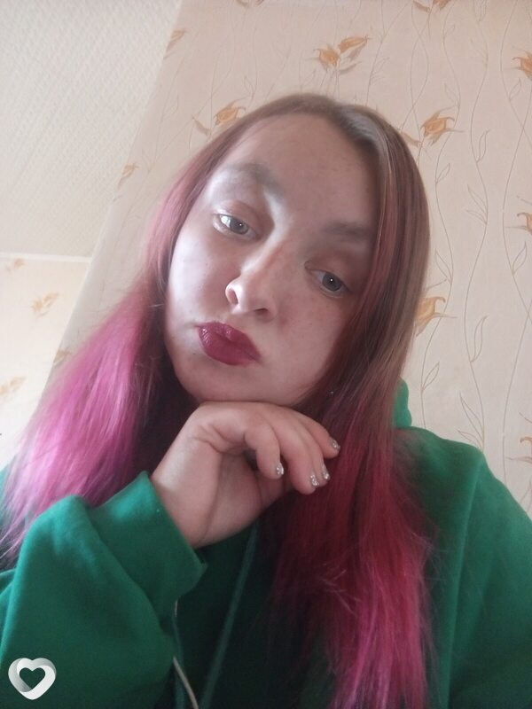 Алена, 23, Смоленске — анкета №3838383