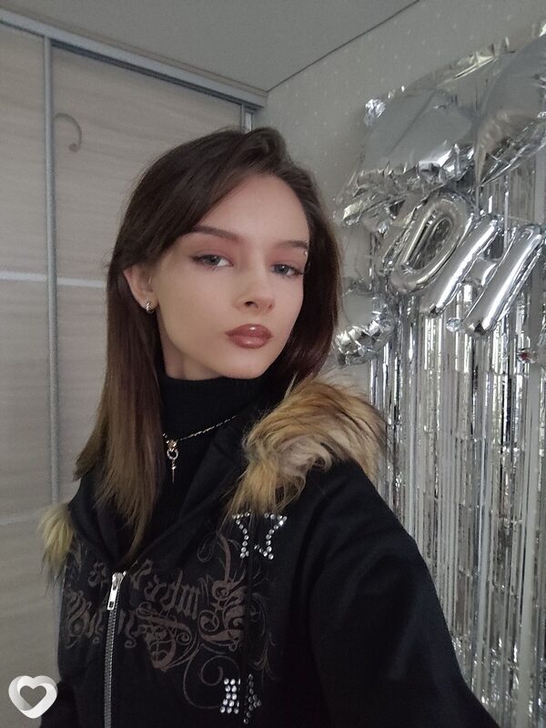 Вика, 18, Волгодонске — анкета №3838889