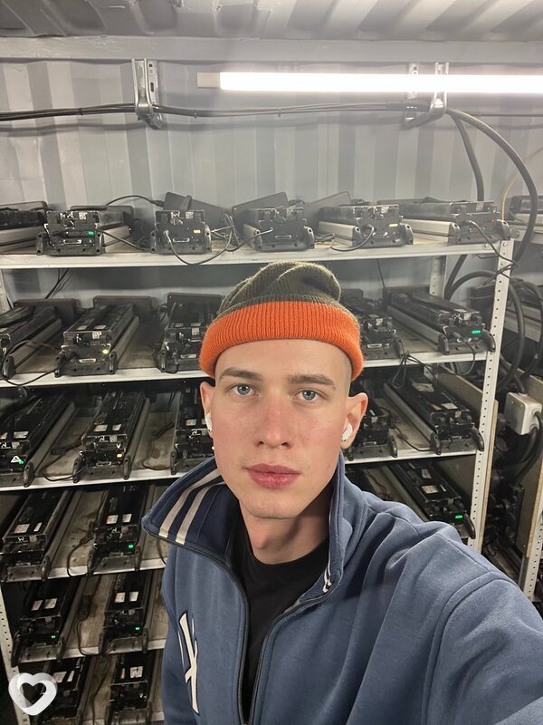 Егор, 21, Минске — анкета №3838909