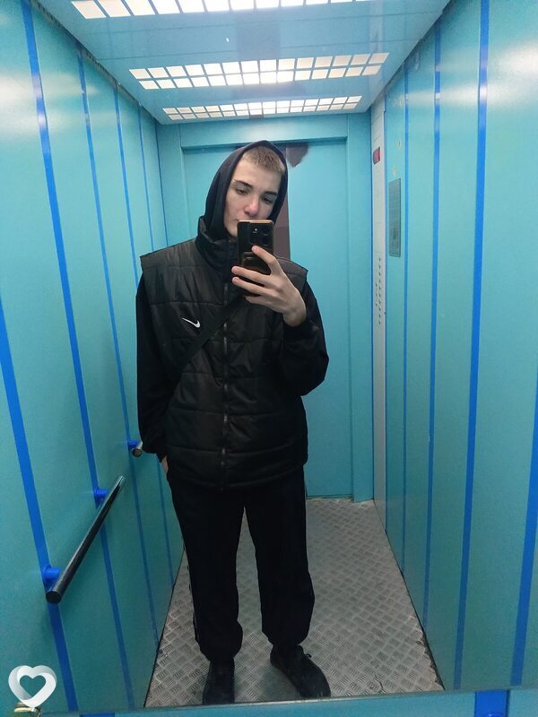 Леха, 20, Красноярске — анкета №3838918