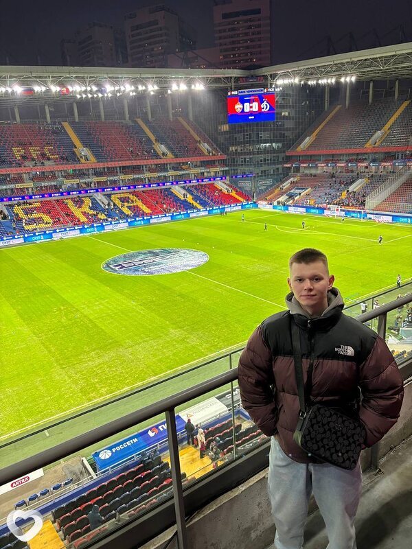 Данила, 19, Москве — анкета №3838926
