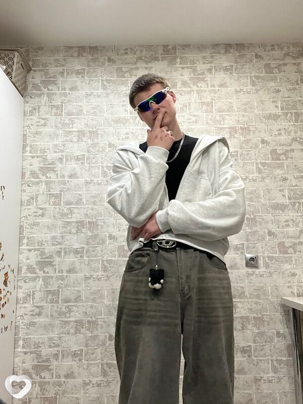 Илья, 19, Могилев — анкета №3839156