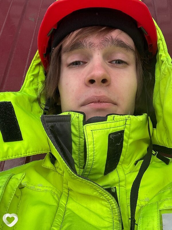 Александр, 21, Киселевске — анкета №3839676