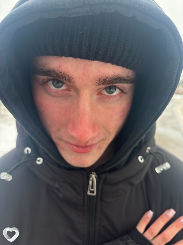 Захар, 18, Солигорске — анкета №3840688
