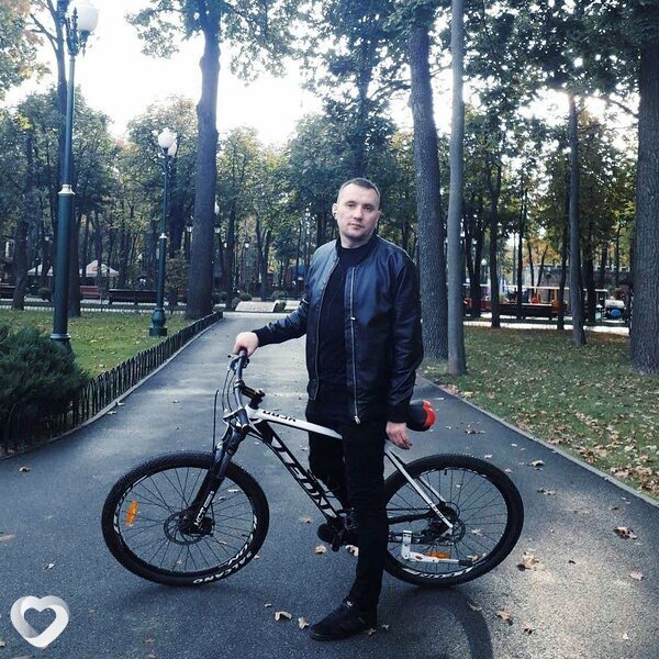 Alex, 26, Харькове — анкета №3840500