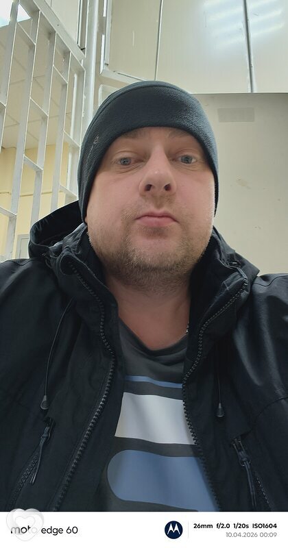 Виктор, 40, Северске — анкета №3840755