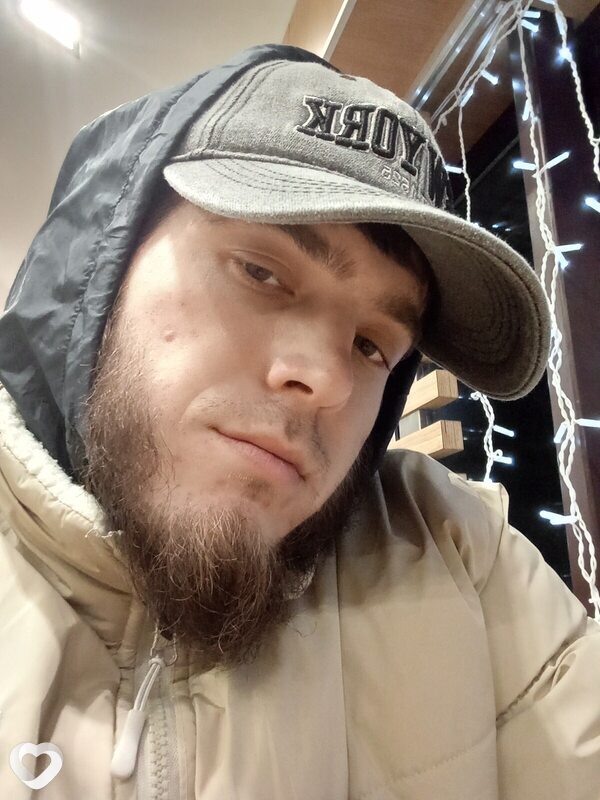 Артур, 26, Сосновом Боре — анкета №3841546
