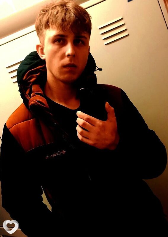 Александр, 26, Смолевичах — анкета №3841650