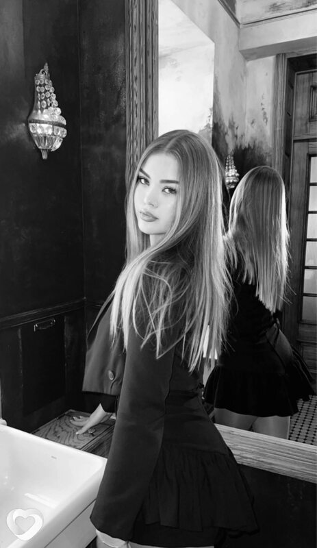 Алёна, 21, Москве — анкета №3842577