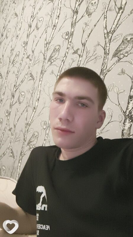 Роман, 20, Кемерове — анкета №3842382
