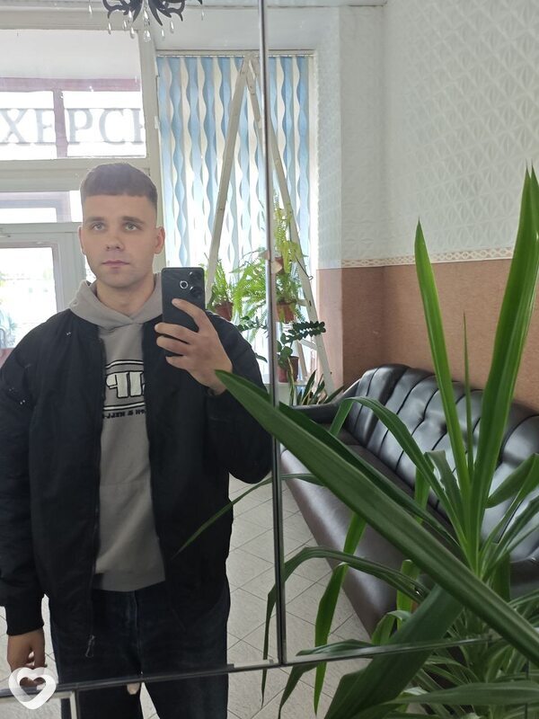 Данил, 23, Гродно — анкета №3842298
