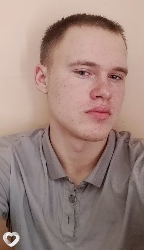 Денис, 20, Барнауле — анкета №3842694