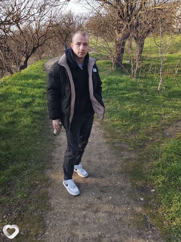 Максим, 23, Севастополе — анкета №3843000