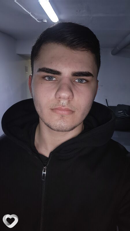 Валерий, 18, Орске — анкета №3843241