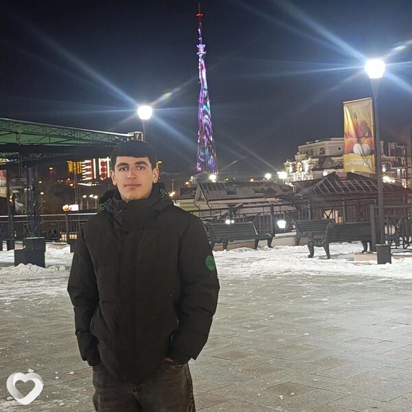 Абдуло, 21, Иркутске — анкета №3843635