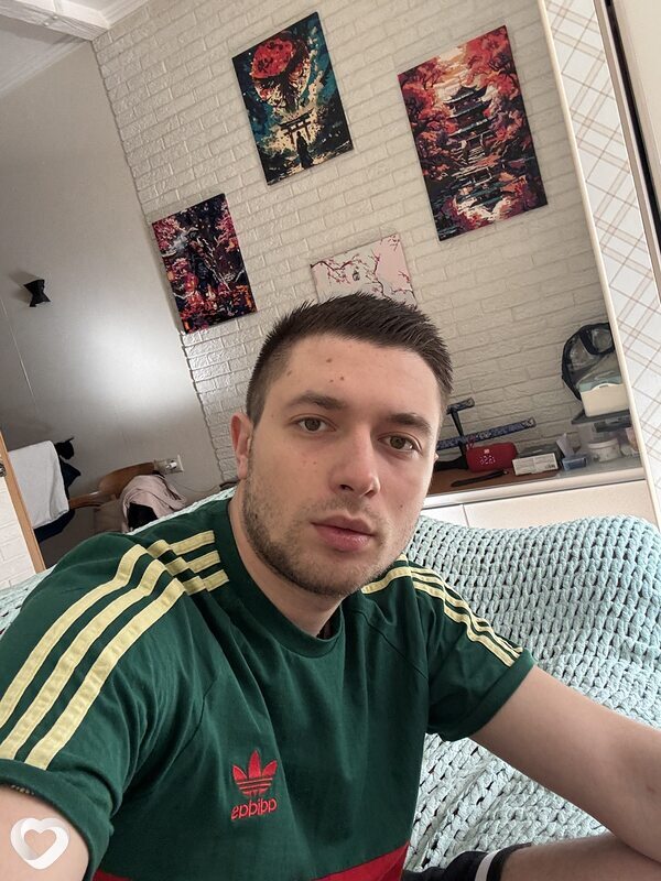 Артур, 25, Москве — анкета №3843771