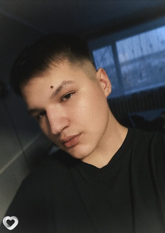 Руслан, 21, Кирове — анкета №3844341