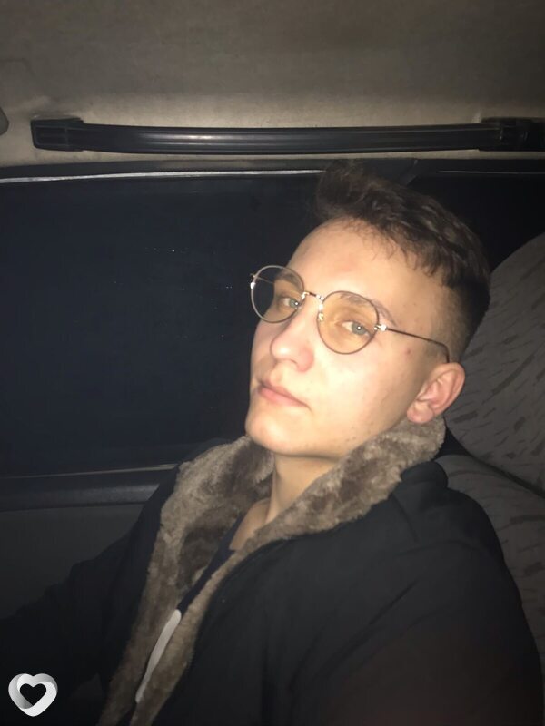 Владимир, 23, Железногорске — анкета №3844994
